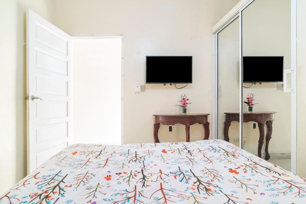 Habitacion Cerca Al Mar Y Zona Colonial Santo Domingo Eksteriør bilde